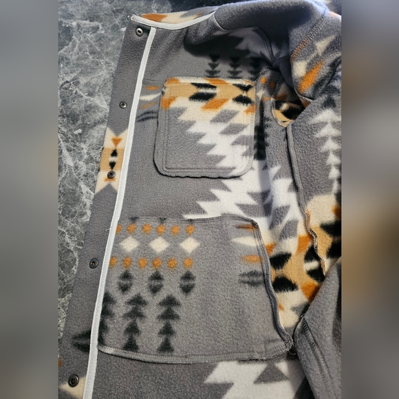 Women Southwestern Gray Brown White Black Patterned Jacket - Picture 11 of 15
